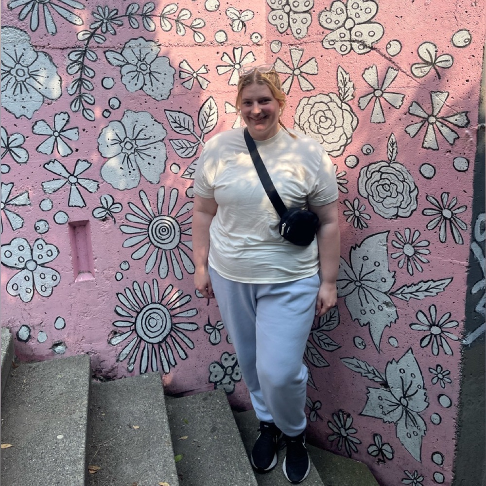 Meet your Posher, Leah